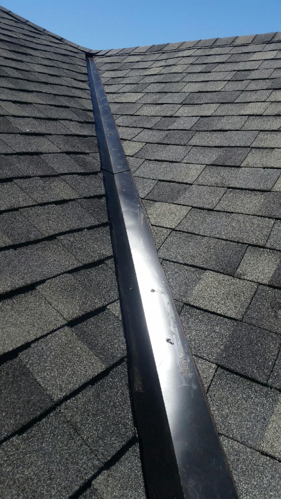 Eavestroughs | Gutter Gaurds | Drip Trays | Skylights & Tunnels